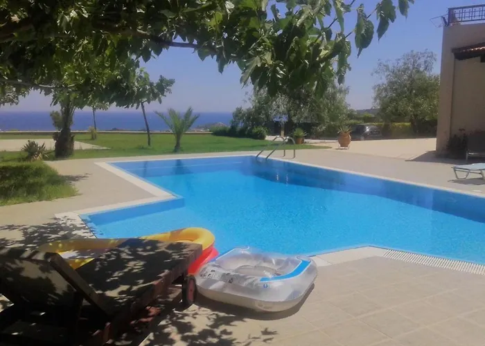 Leyland Villa Faliráki